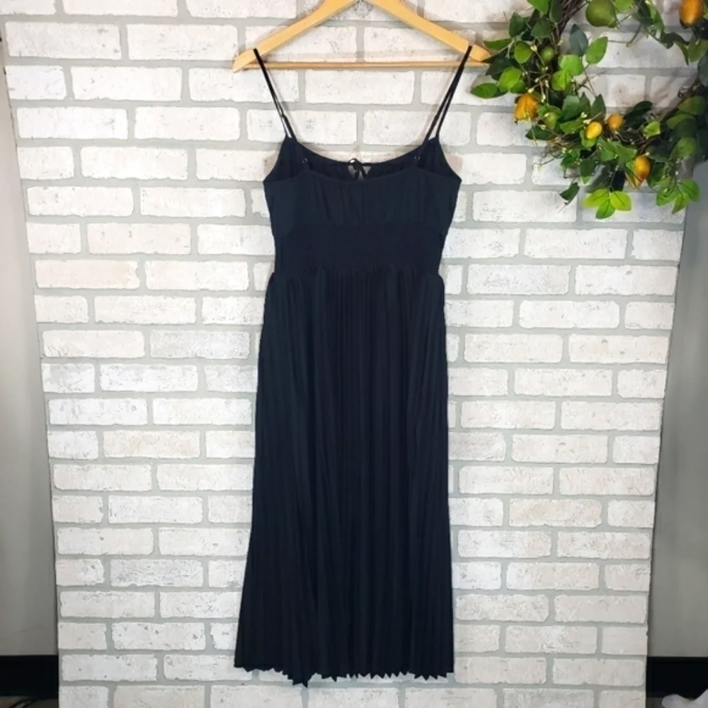 J. CREW Smocked Waist Pleated Dress Size 4